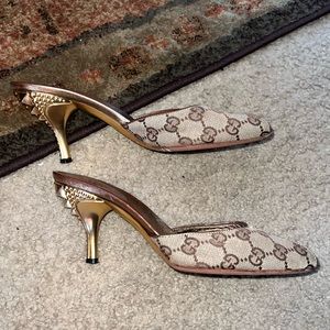 Gucci heels